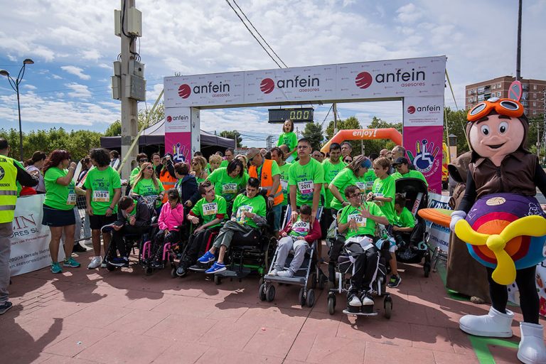 Más de 3.000 corredores se dan cita en la 10ª Carrera por la Discapacidad de Getafe, organizada por Asociación Dedines